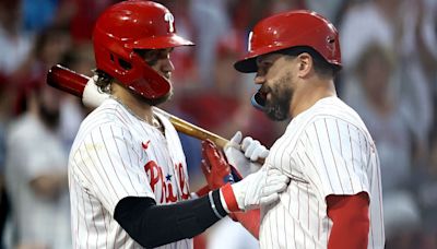 Phillies tienen de regreso a Harper y Schwarber