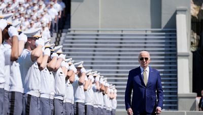 Biden gives commencement at West Point U.S. Military Academy