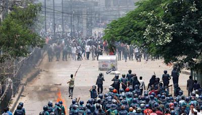 Why are Bangladesh students protesting against job quotas?