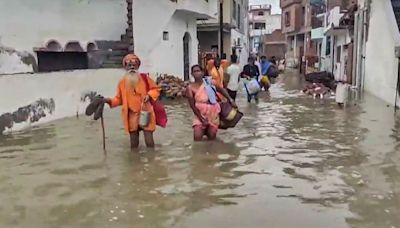 Ayodhya rains: Station underwater after heavy pre-monsoon showers, roads near Ram Mandir flooded | See visuals | Today News