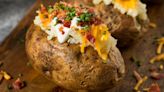 This Celebrity Chef Makes The Absolute Best Baked Potato Out There