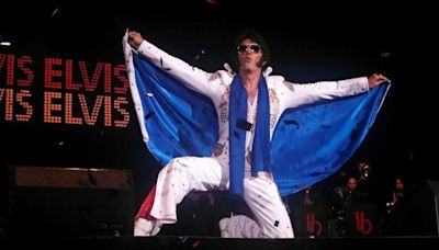 Homenaje a Elvis Presley en el Teatro Metropólitan con el imitador idéntico