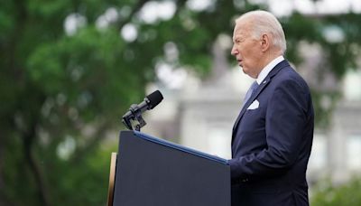 Joe Biden recuerda a George Floyd en el cuarto aniversario de su “injusta muerte” y pide actuar “en su recuerdo” - La Tercera