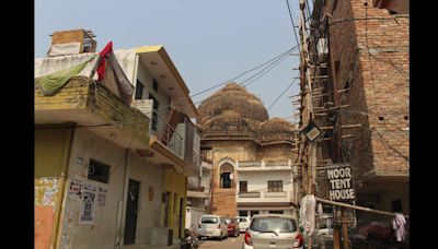 Bada Mangal: Forgotten lies Begum Alia, encroached and in ruins her Maqbara