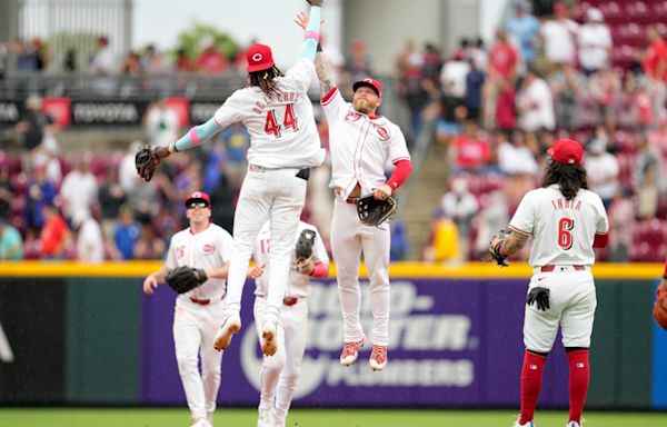 Reds top Dodgers 4-1, first sweep over LA at home since 2013