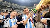 Messi y Di María lideran el listado de los futbolistas con más títulos en la selección argentina: el debate que los tiene bajo la lupa en el ranking