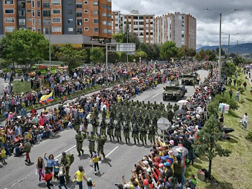 Desfile militar hoy EN VIVO: transmisión gratis de lo que pasa en Bogotá y más detalles
