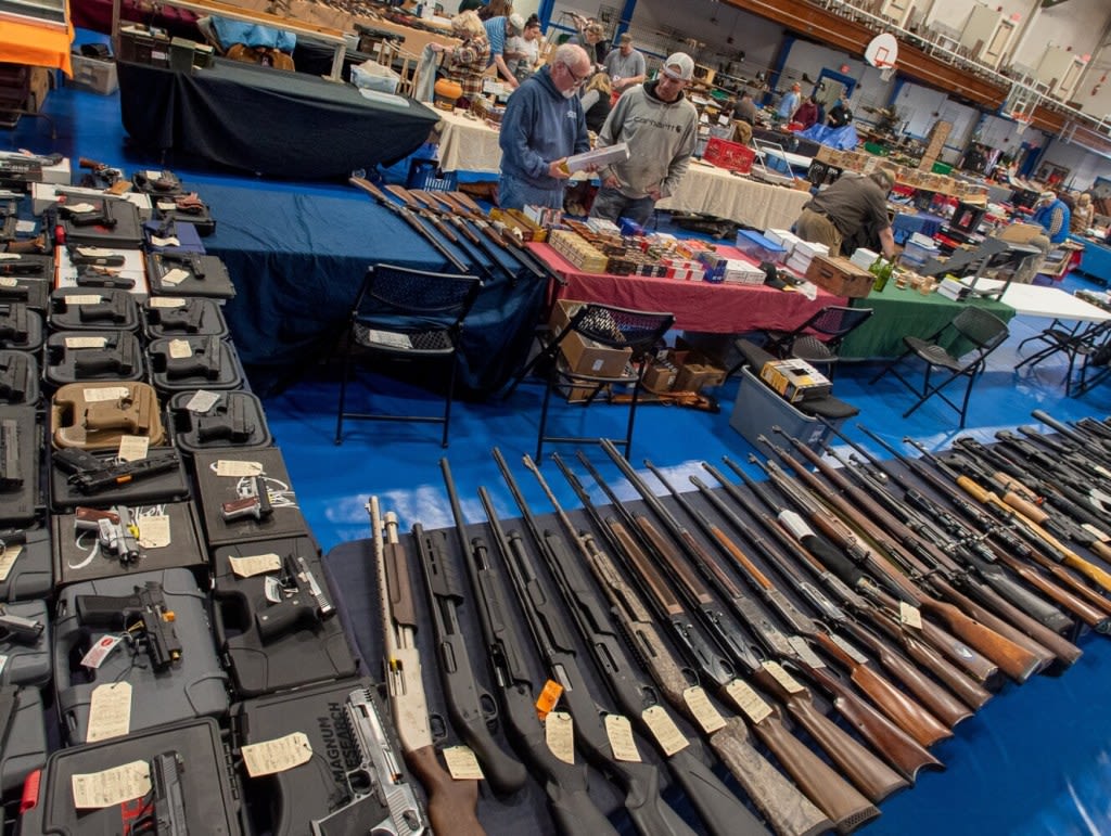 Last Maine gun show before waiting period law takes effect will raise money for court challenge
