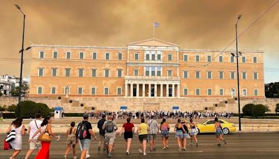 Forest fires in Greece: Experts explain why extreme weather is battering the Mediterranean country