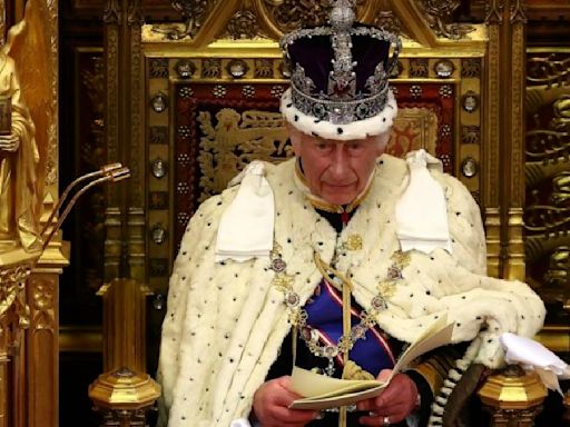 El rey Carlos III presenta los planes de Keir Starmer para Reino Unido en la apertura del nuevo Parlamento