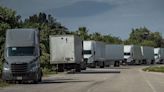 Vote moves Acreage truckers' wish to park tractor-trailers on their lots closer to happening
