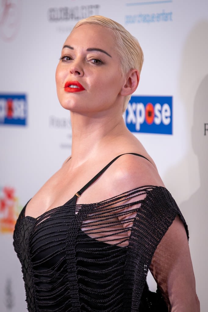 Rose McGowan Tells Survivors to 'Stand Up' After Harvey Weinstein Turnover