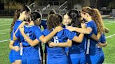 Playoff soccer: Wellington girls exact revenge on Treasure Coast, advance to region final