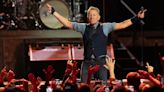 Review: Bruce Springsteen delivers incredible evening of music for fans