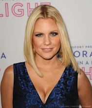 Carrie Keagan