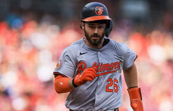 San Francisco Giants Claim Veteran Outfielder Off Waivers