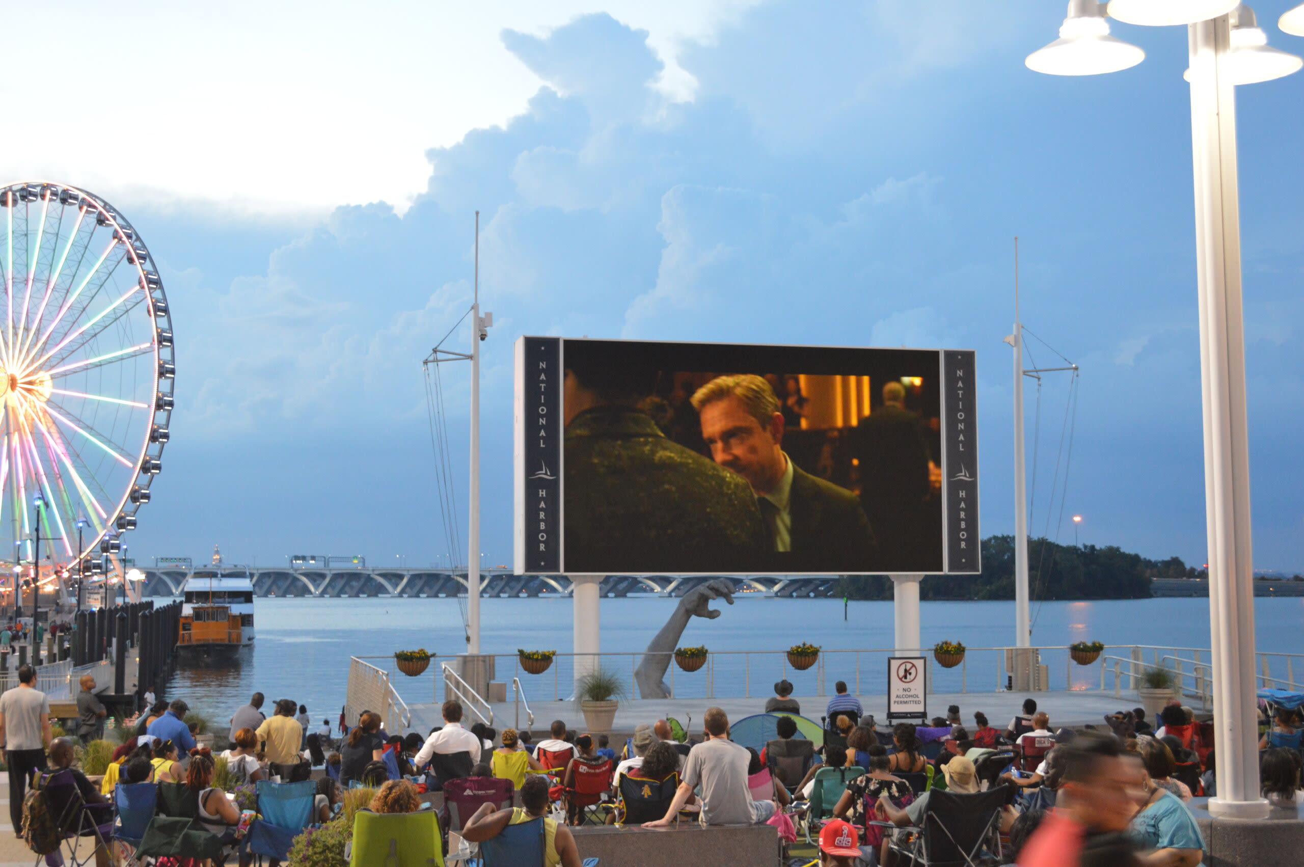 National Harbor kicks off Movies on the Potomac with ‘Titanic’ date night and ‘Moana’ family night - WTOP News