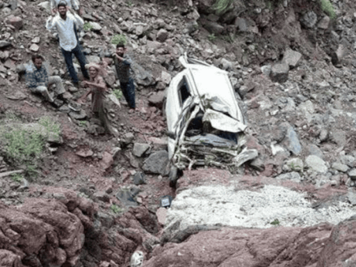 Vehicle falls into J&K gorge, 8 die | India News - Times of India