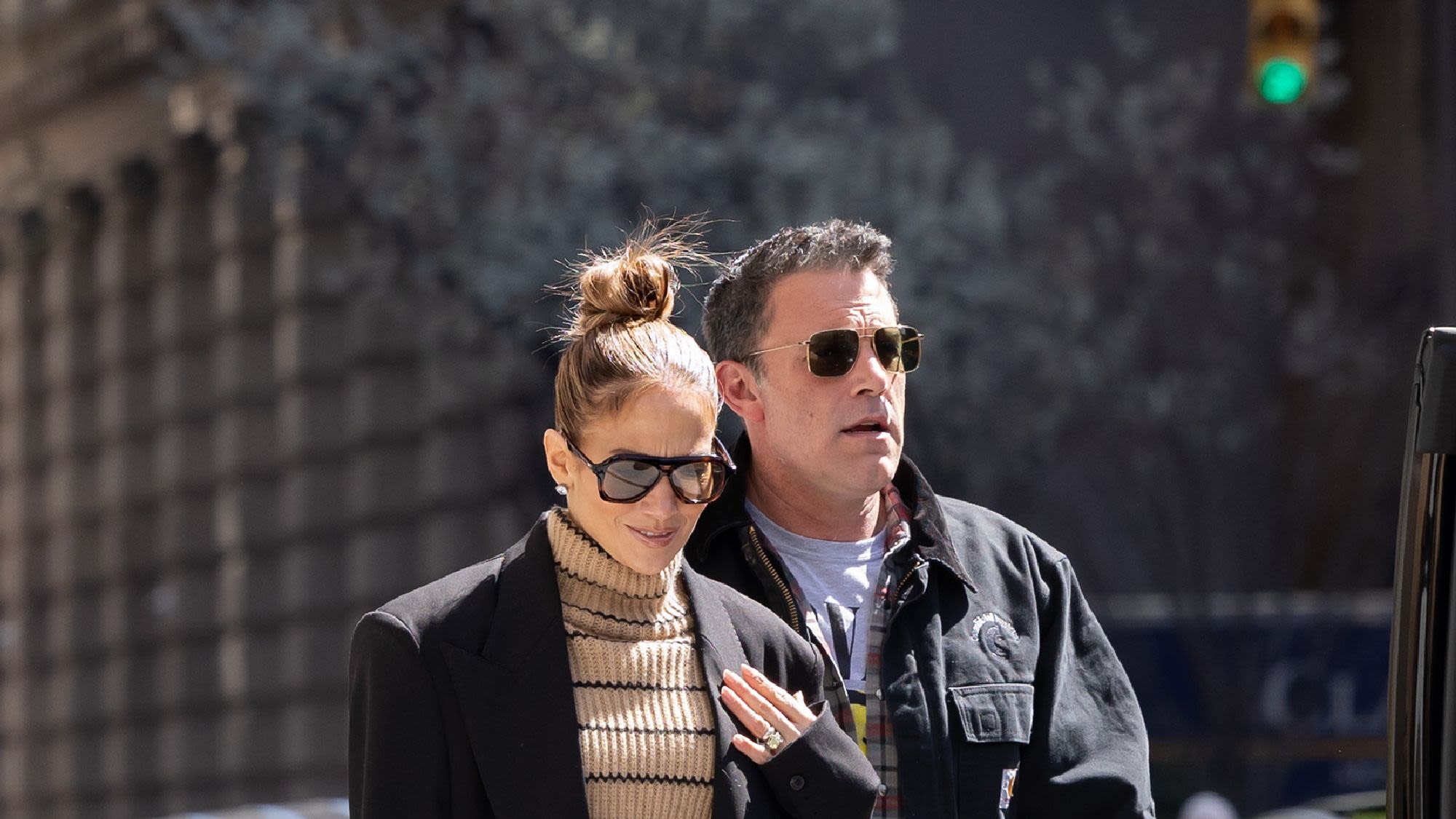 A Source Is Out Here Claiming Ben Affleck Wants to Divorce J.Lo on Grounds of "Temporary Insanity"