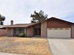 920 Hartzell Ave, Redlands CA 92374