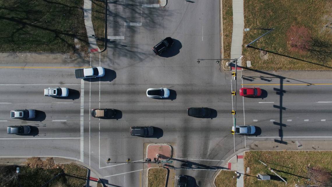 Live Kansas City traffic updates: Accidents, road closures, delays on KC-area highways