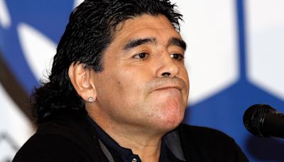 La muerte de Diego Maradona: sigue sin fecha el juicio por jurados contra la enfermera