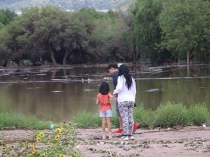 Contamina agua de desfogue a La Tinaja