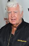 Clu Gulager