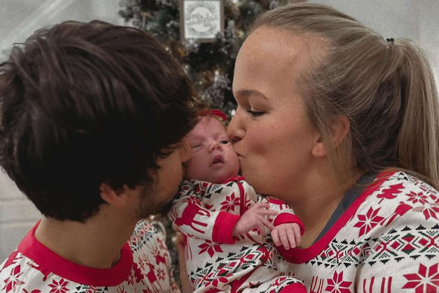 “7 Little Johnstons'” Liz Wants to 'Convince' Boyfriend to Have Another Baby: 'Try for a Little Person' (Exclusive)