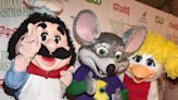 Chuck E. Cheese rolls out purple carpet for grand reopenings at three Borderland locations