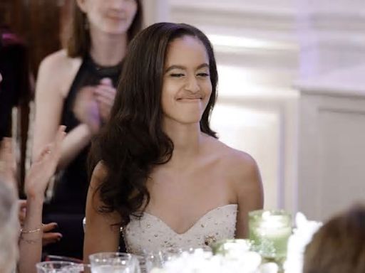 Wow! A Recent Photo of Malia Obama and Her Boots Got The Internet Hooked