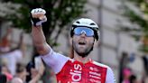 Benjamin Thomas wins Giro stage five after breakaway holds off peloton