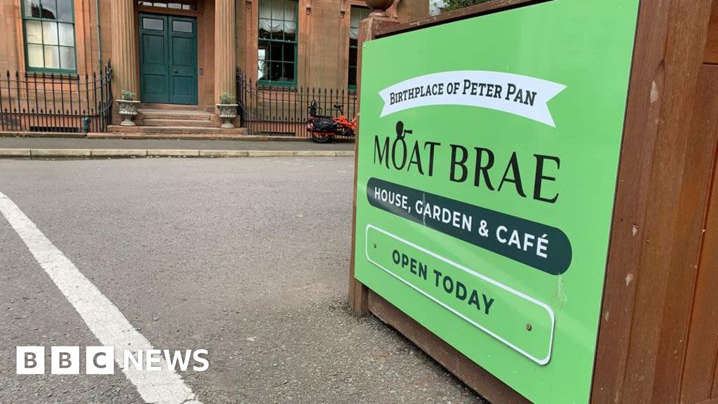 Moat Brae in Dumfries: Funder concern at Peter Pan house's demise