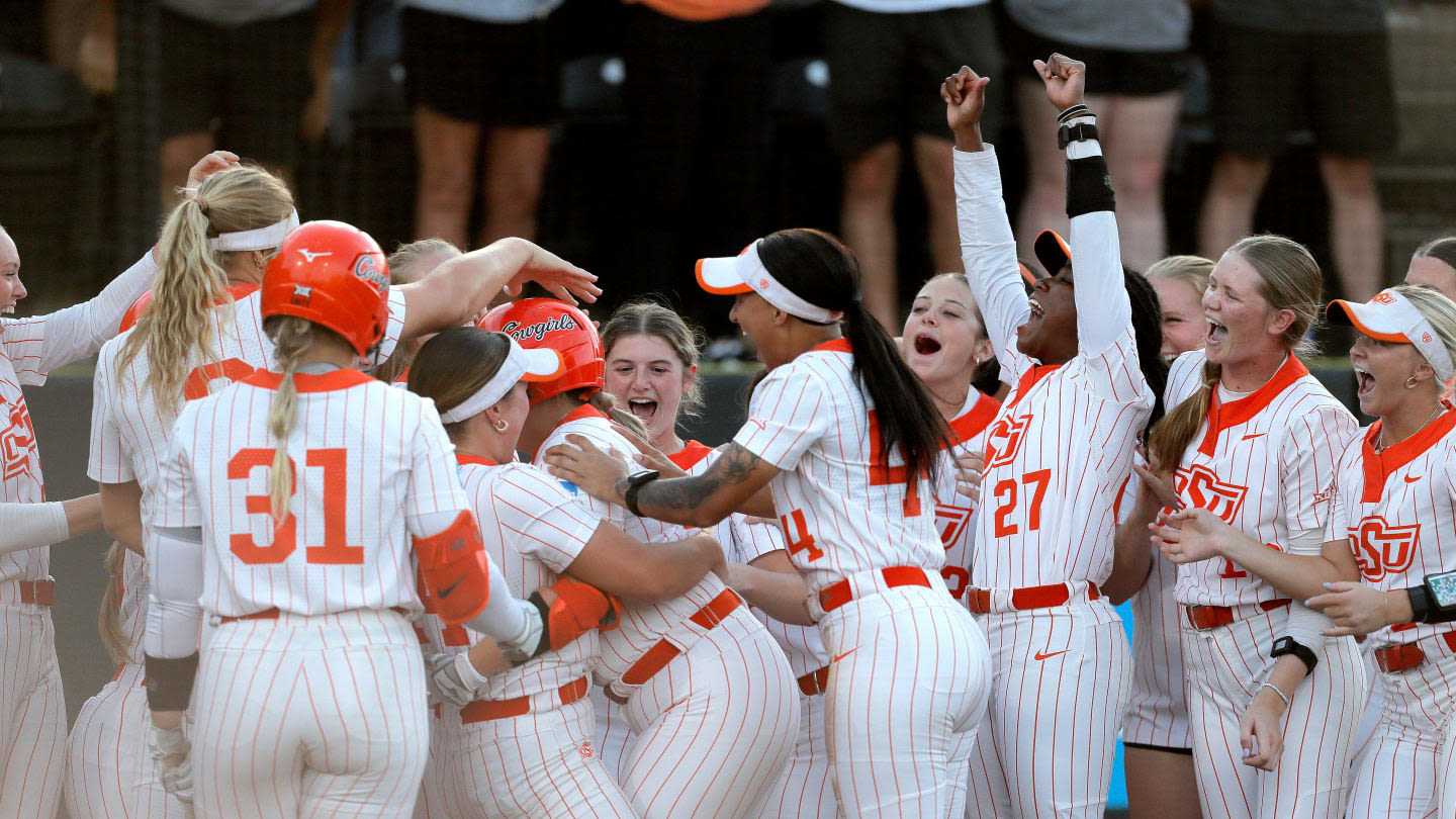 OSU Softball Sweeps Arizona, Punches Ticket to Women's College World Series