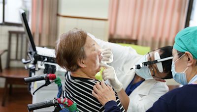 花慈咀嚼吞嚥健康中心團隊 守護病友口腔健康 | 蕃新聞