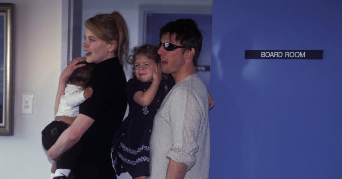 Tom Cruise Seen in Rare Photo With Children Connor and Isabella at Hockey Game