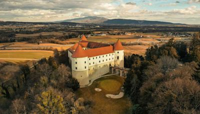 This Stunning European Road Trip Takes You to 7 Charming Castles in 1 Day