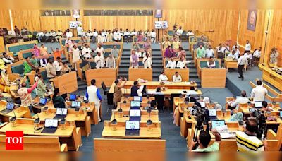 IMC passes budget amid chaos & heated debates | Indore News - Times of India