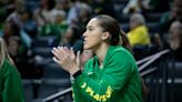 Transfer. Leader. Coach? Injured star Peyton Scott helping guide Oregon women’s basketball