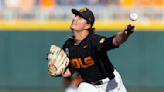 Tennessee holds on to defeat Texas A&M for its first College World Series title