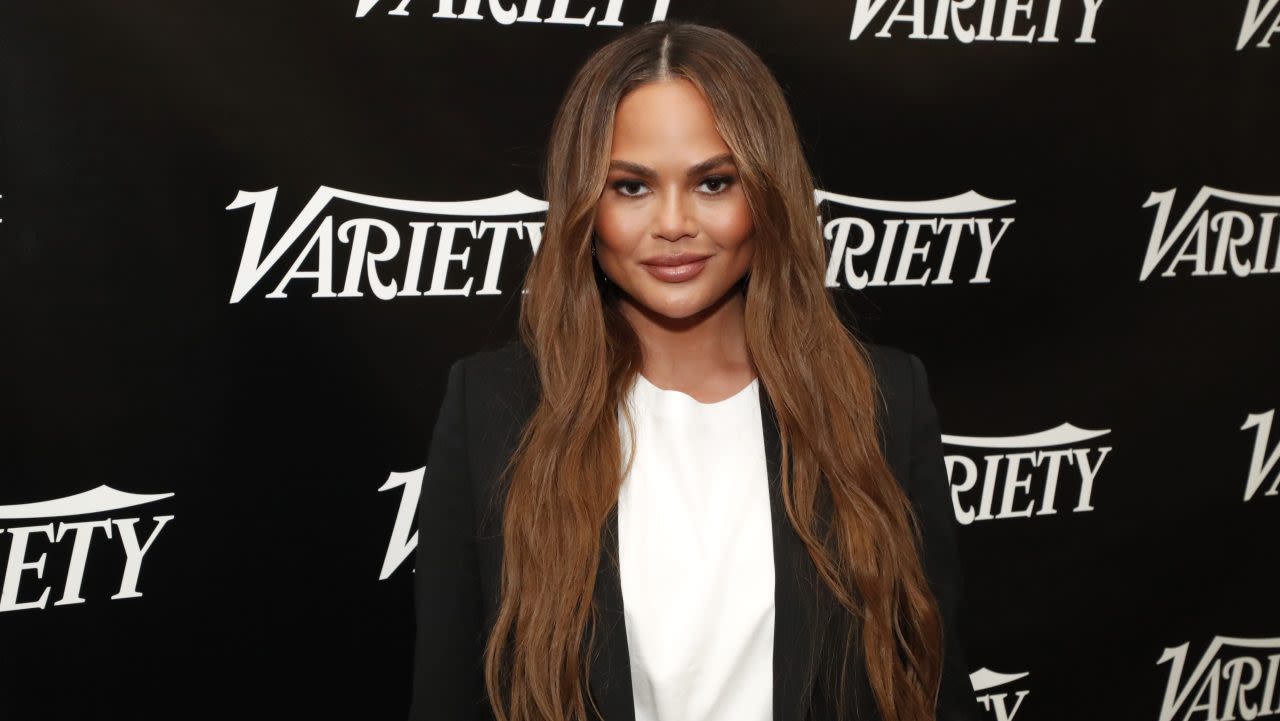 Chrissy Teigen loves Meghan Markle’s strawberry jam as much as other celebs