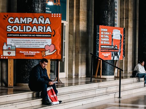 Docentes universitarios de Argentina inician dos días de huelga por pérdidas salariales