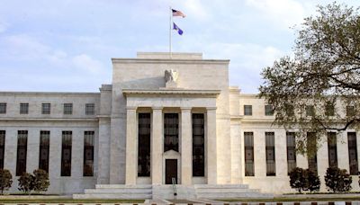 Federal Reserve minutes: Waning inflation, job market slump indicate rate cut ahead | Mint