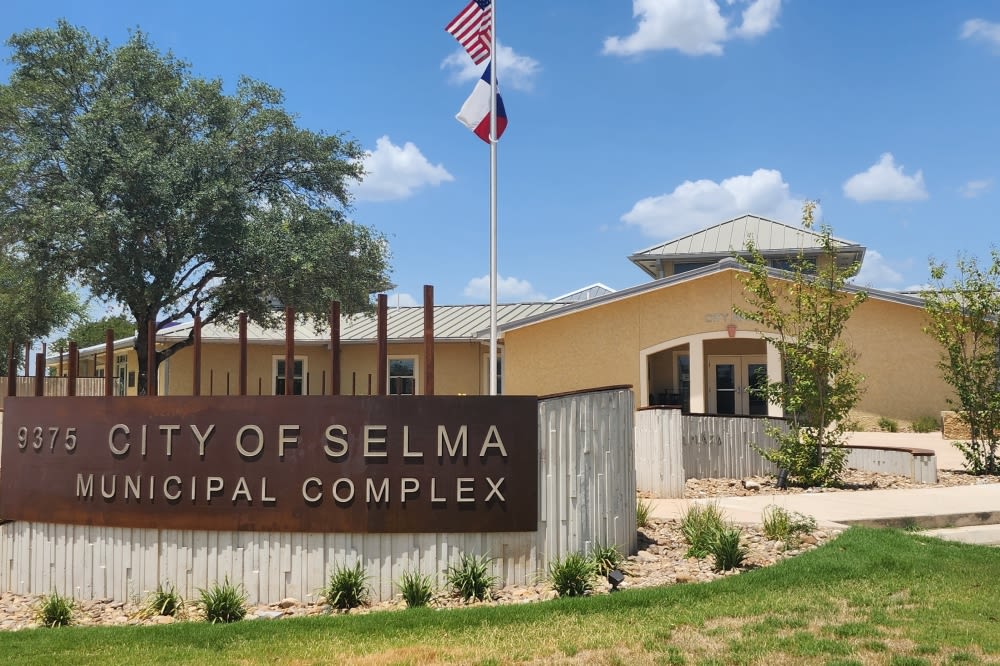 Selma early voters support reauthorization of sales and use tax