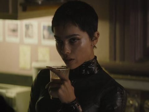 Caught Stealing Cast: Zoë Kravitz in Talks for Darren Aronofsky’s Crime Thriller Movie