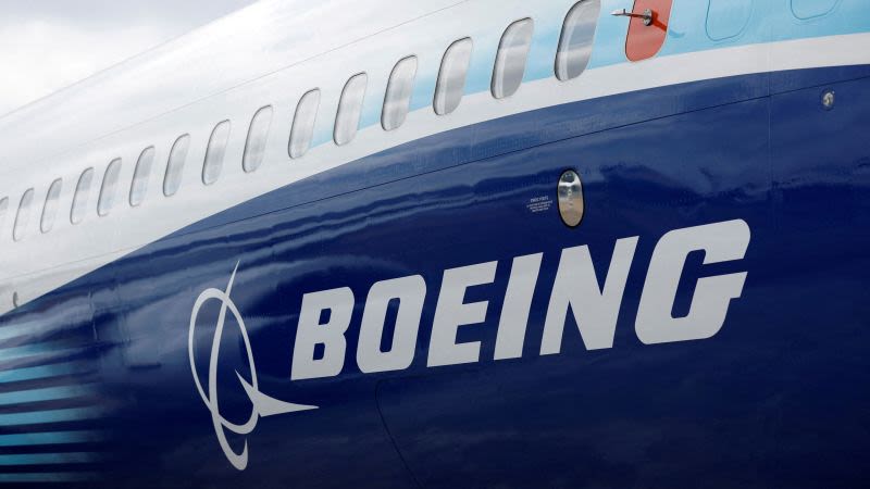 Prosecutors urge Justice Department to file criminal charges against Boeing over 737 Max | CNN Business