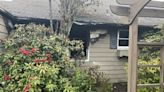 3 hurt in West Seattle house fire