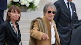 Mort de Françoise Hardy : cette marque de respect bouleversante de la compagne de Jacques Dutronc aux obsèques