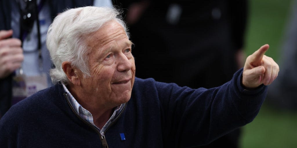 Robert Kraft says elite schools are to blame for 'hate' on campus