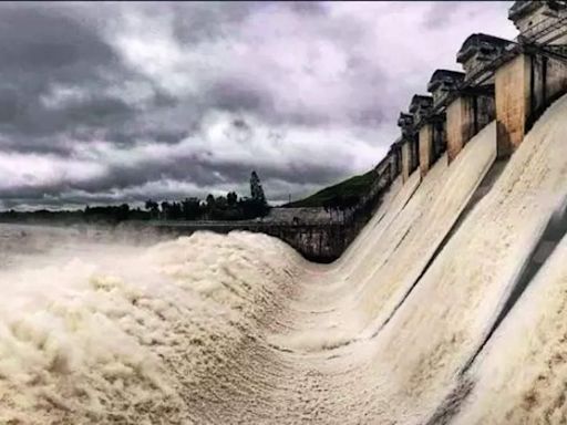 Heavy Inflow at KRS Dam Raises Concerns in Mysuru and Mandya Districts | Mysuru News - Times of India